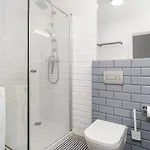 Scandi Male Garbary Piaskowa Near Old Market Square By Renters Apartman *