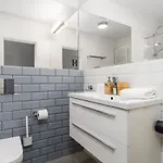 Scandi Male Garbary Piaskowa Near Old Market Square By Renters * Poznań