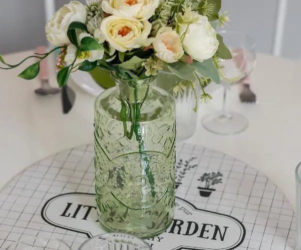 Scandi Male Garbary Piaskowa Near Old Market Square By Renters *